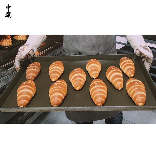 北漂19年，最终在北京开了一家面包店