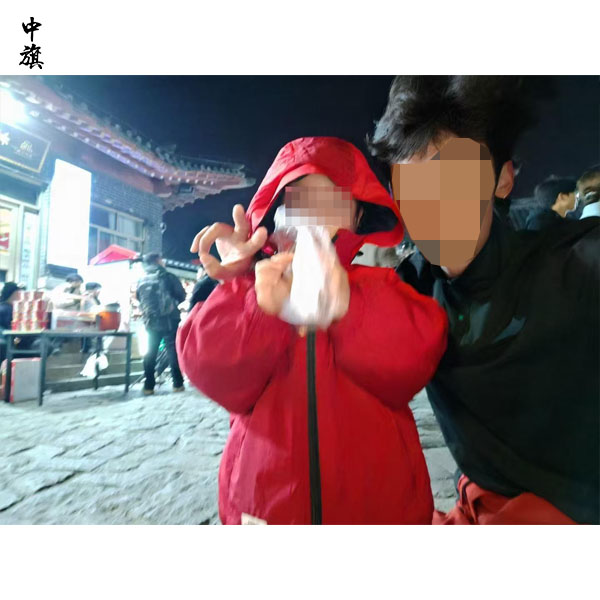 26岁小伙陪爬泰山年入30万，她是如何做到的？