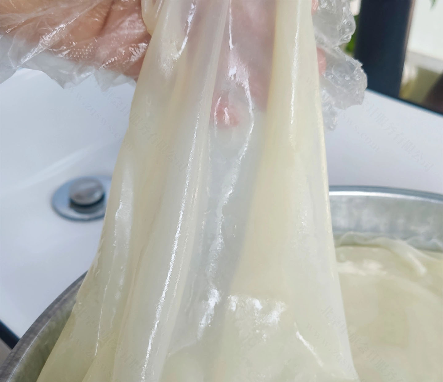看我自己做的手工凉皮.jpg