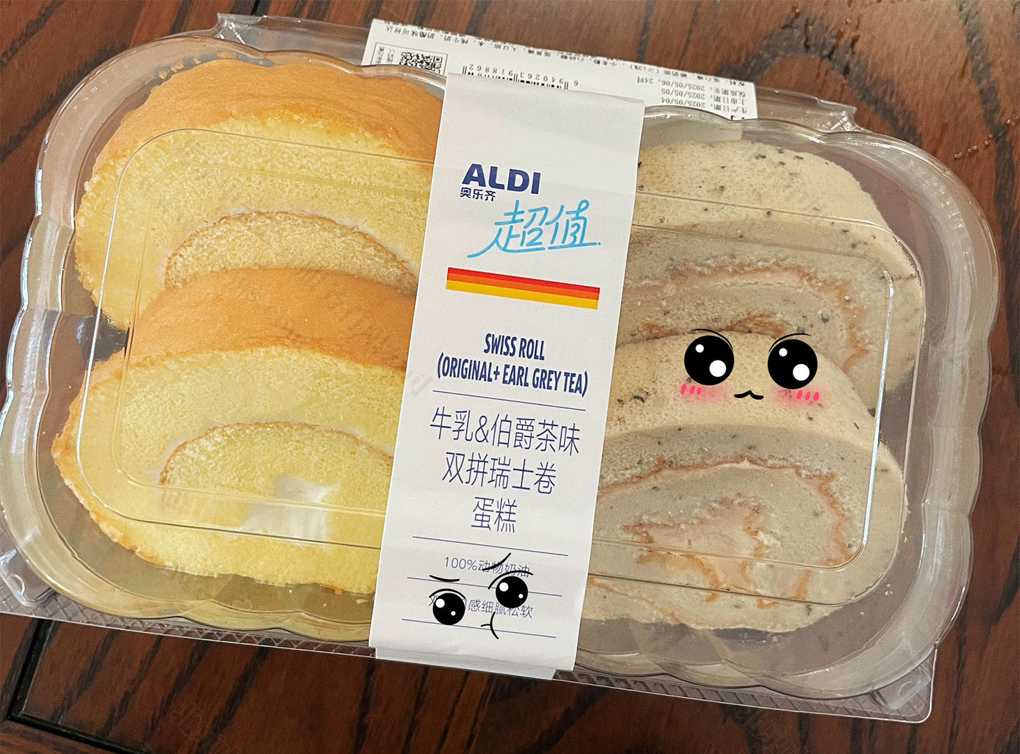 刚买的瑞士卷.jpg