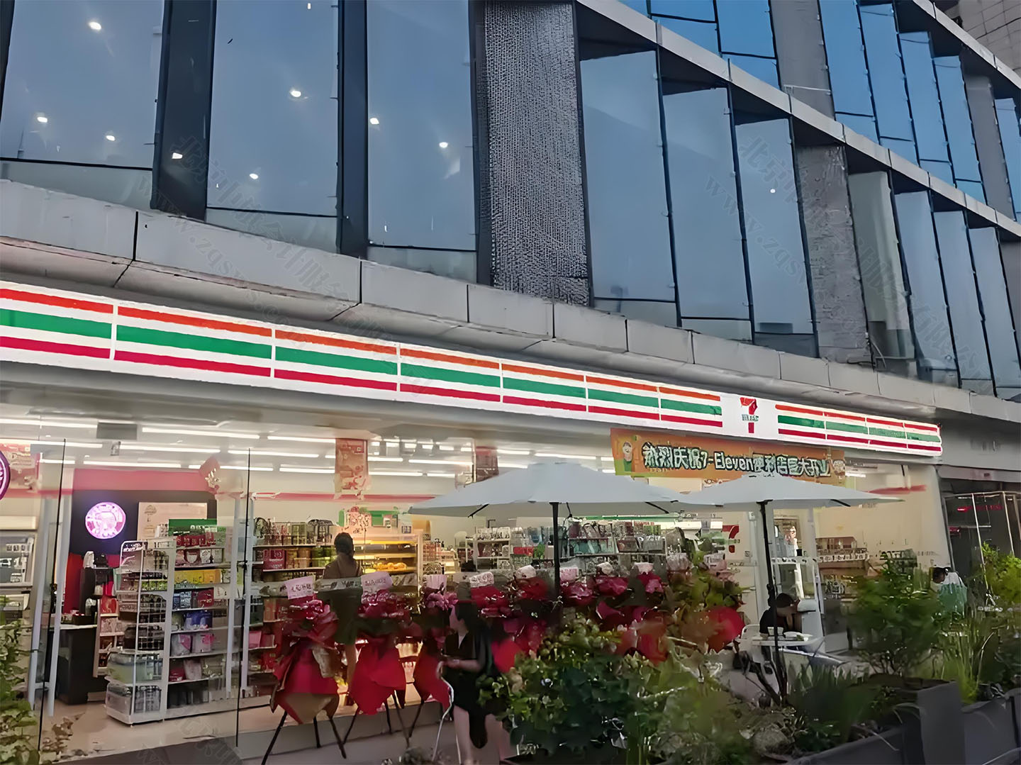 711便利店连锁门店.jpg
