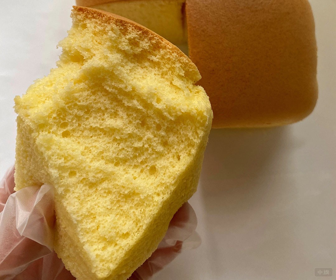 刚蒸出来的面包非常软.jpg