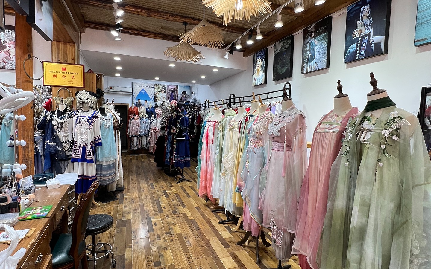 汉服租赁商店.jpg