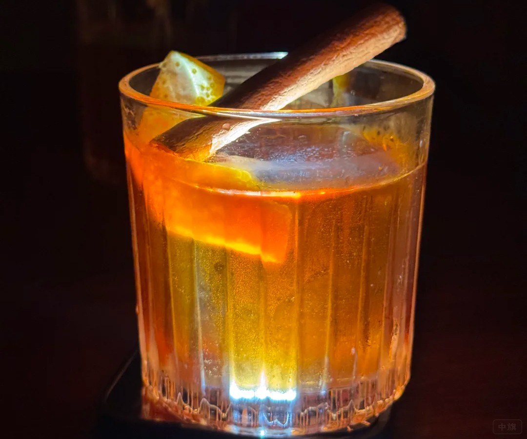 这样一杯酒几十块