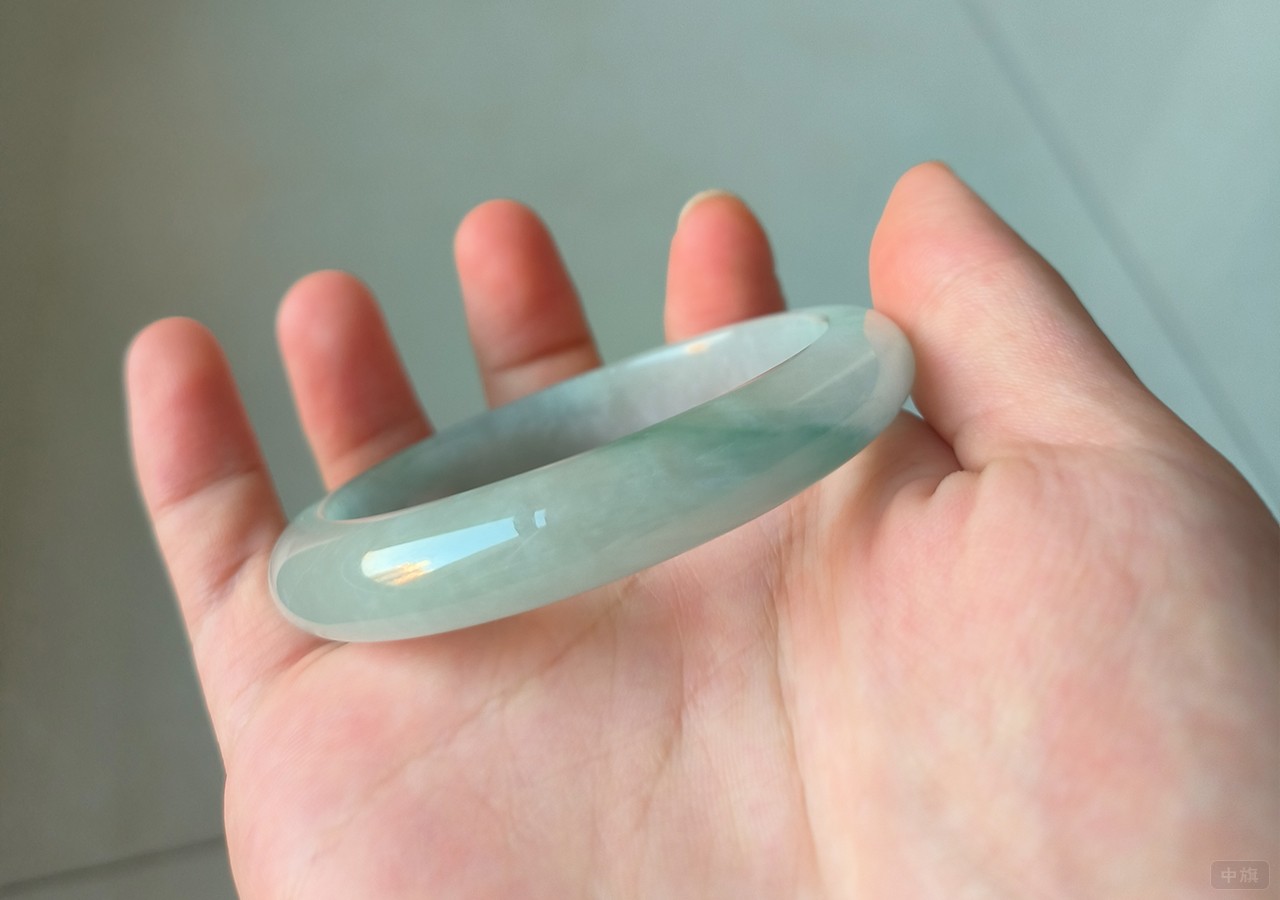翡翠手镯