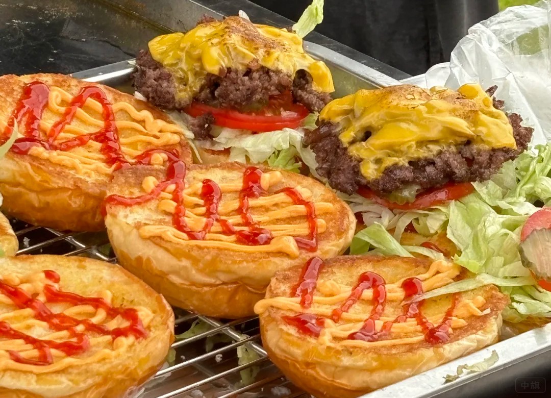 看着食欲非常好的汉堡