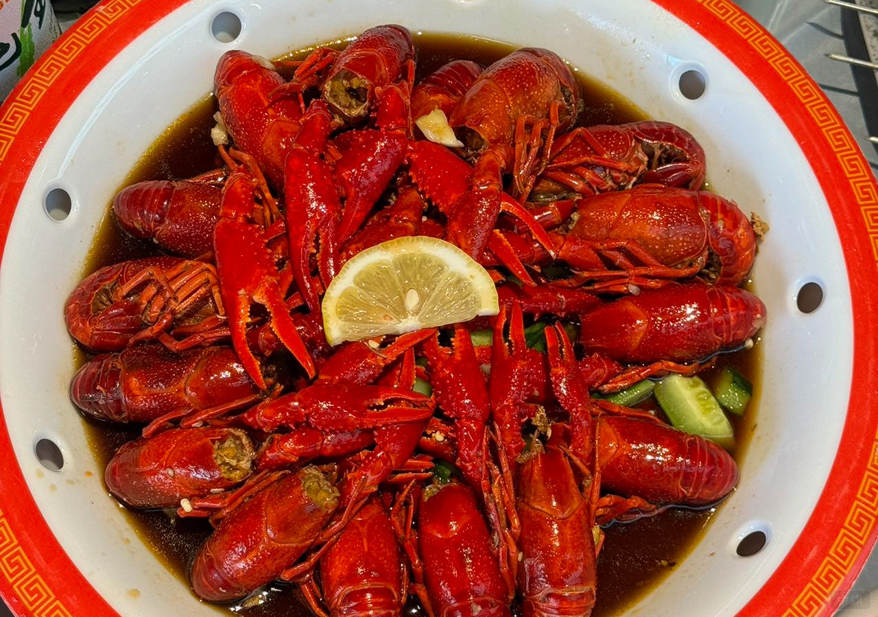 一盆小龙虾