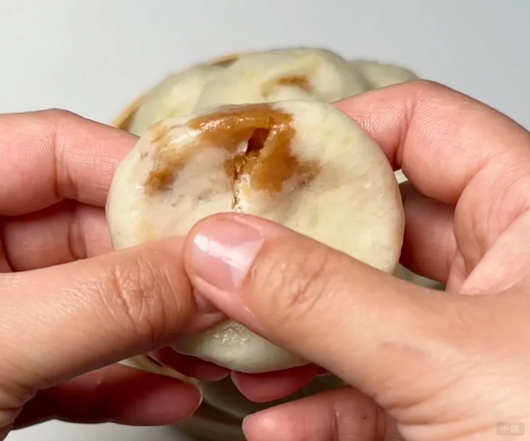 早餐吃包子，肯定是需要吃热乎乎的