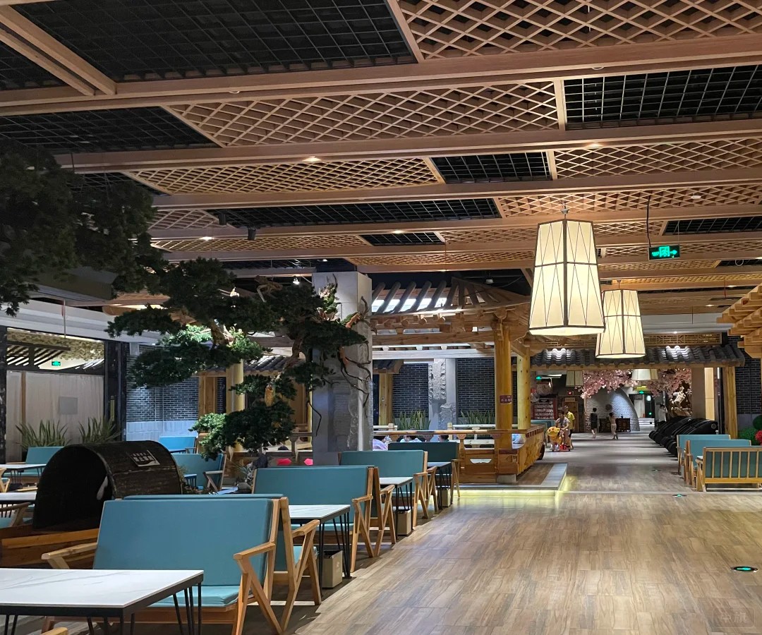 一家新开业的汗蒸馆