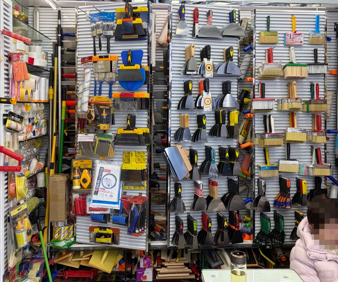 昨天去五金店顺手拍的照片